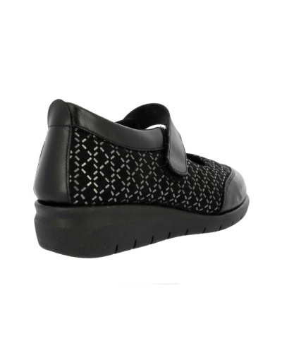 Mercedes Woman Doctor Cutillas 75217