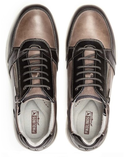 Sportliche dunkle Frau Pikolinos W4r-6718c5
