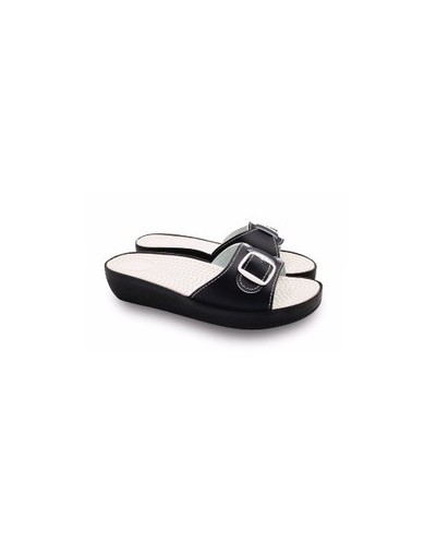 Donna a mani rovescia 130