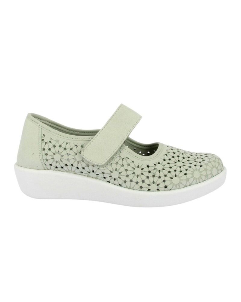 Sportliche Mercedes-Frau Doctor Cutillas 38470