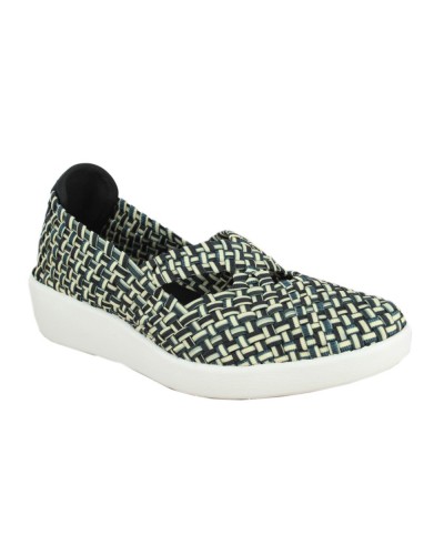 Sportliche Mercedes-Frau Doctor Cutillas 13409
