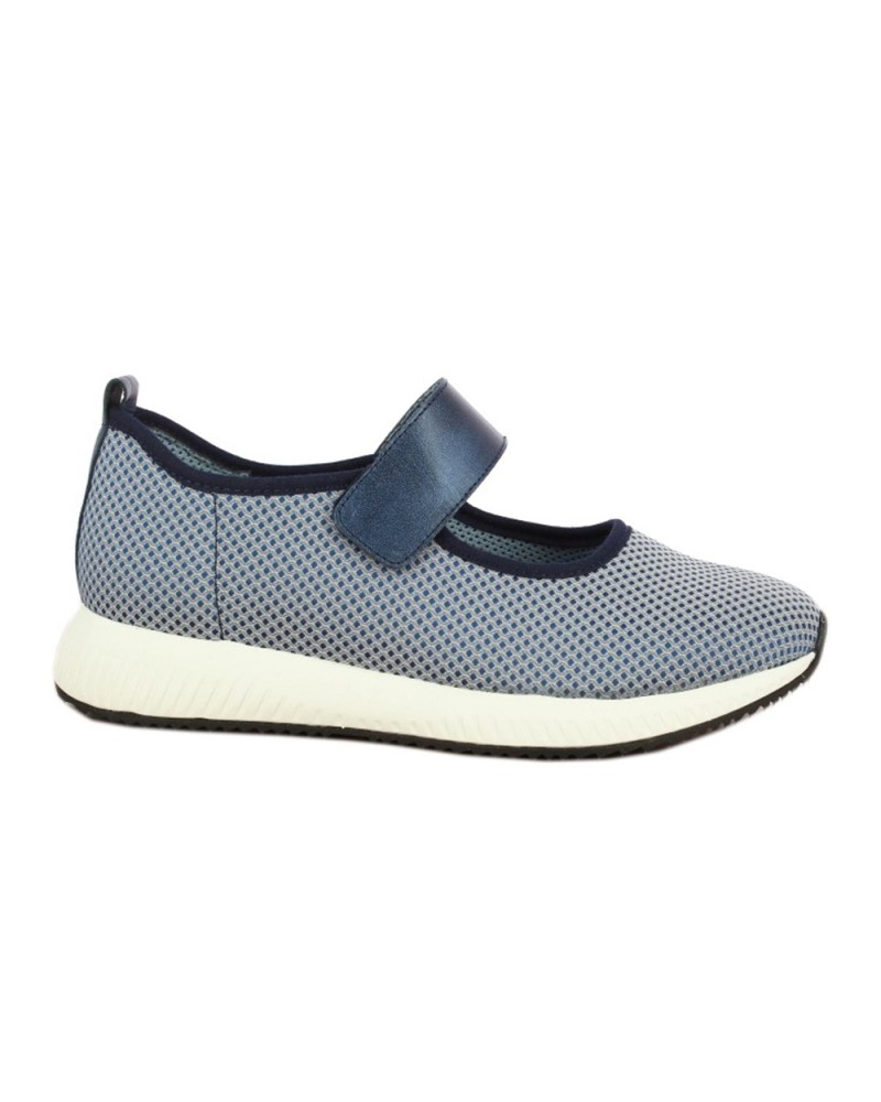Sportliche Mercedes-Frau Doctor Cutillas 87317