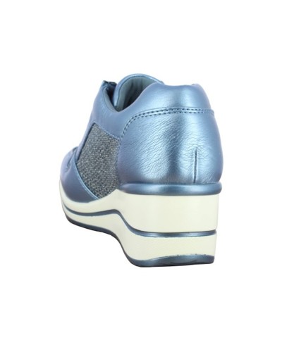 Sportliche englische Frau Doctor Cutillas 71223