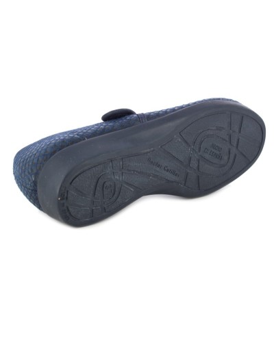 Mercedes Woman Doctor Cutillas 10608