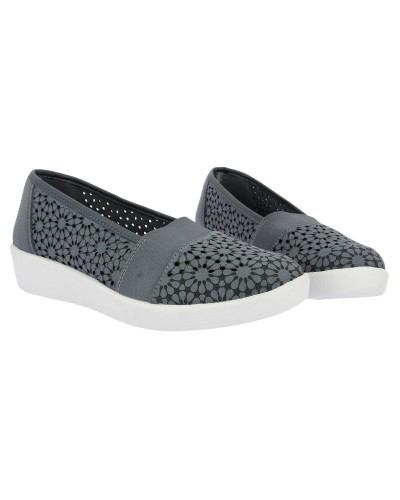Sportliche elastische Frau Doctor Cutillas 38474