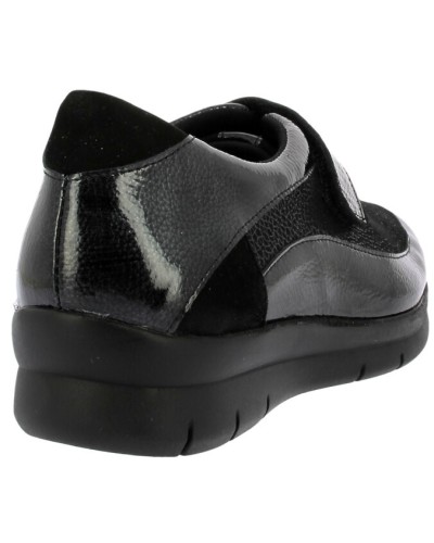 Mulher de sapato esportivo Doctor Cutillas 75605