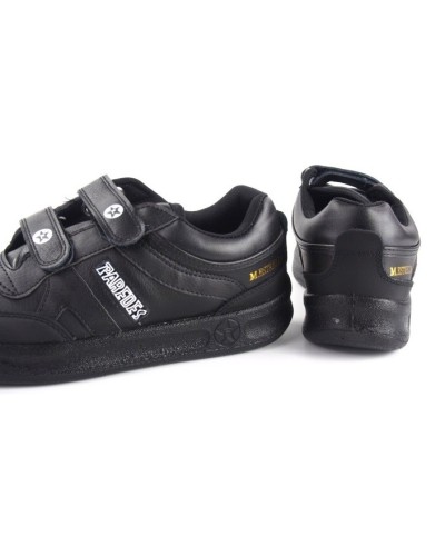 Sporty man walls DP101