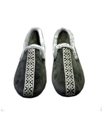 Sneaker House Woman Wall 4011
