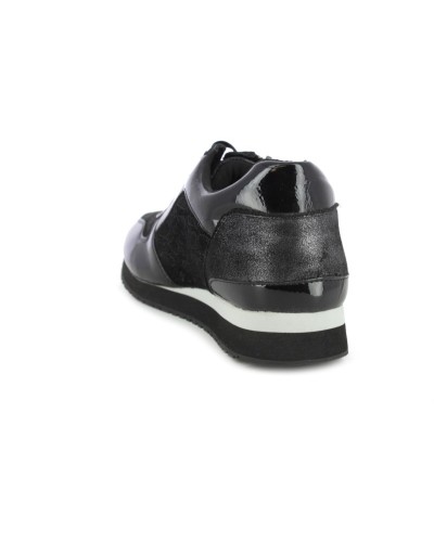 Mulher de sapato esportivo Doctor Cutillas 13911