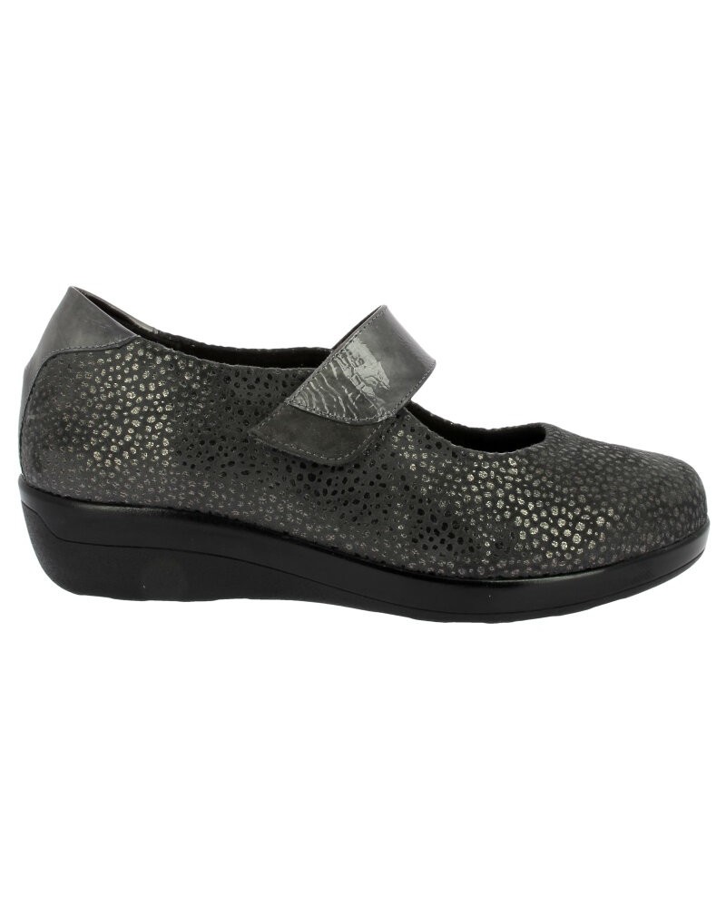 Mercedes Woman Street Shoe Doctor Cutillas 56112