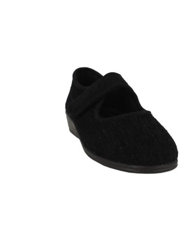 Mercedes-Frau Doctor Cutillas 777a